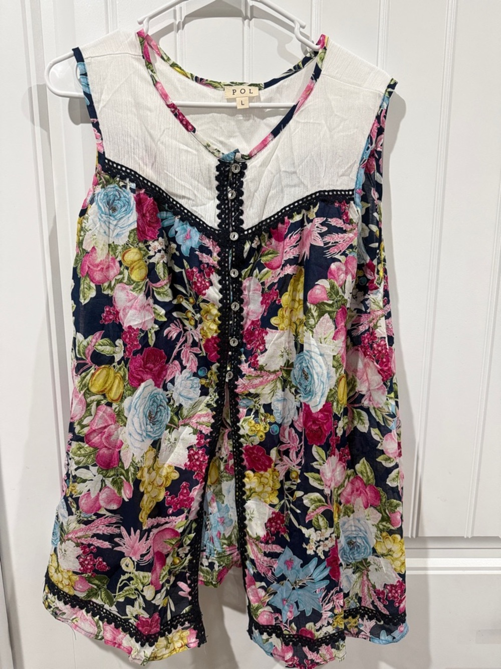 POL Floral Lace-Trim Sleeveless Top in Navy Multi